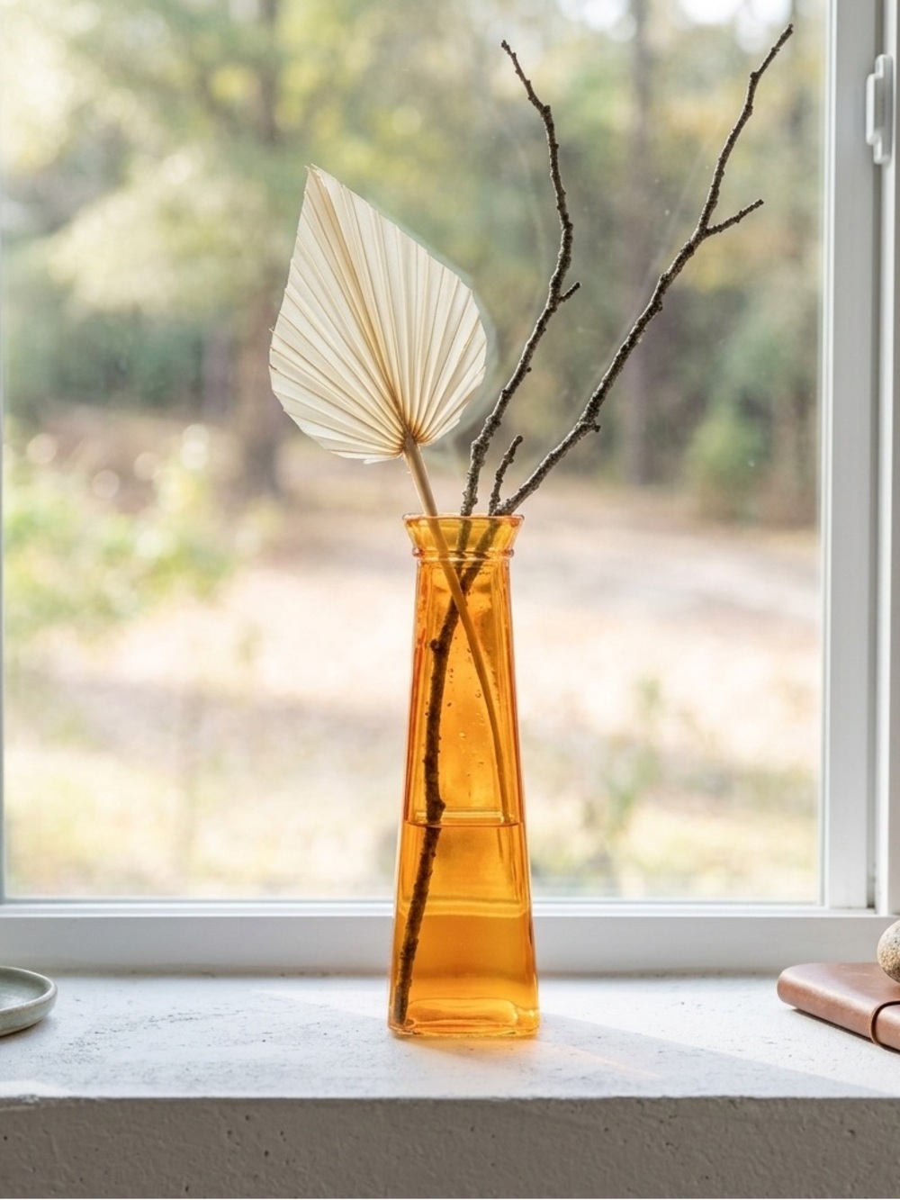 Vintage MCM Amber Glass Geometric Pyramid Flower Bud Vase